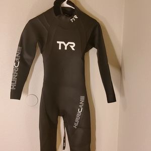 TYR S/M Womens Wetsuit